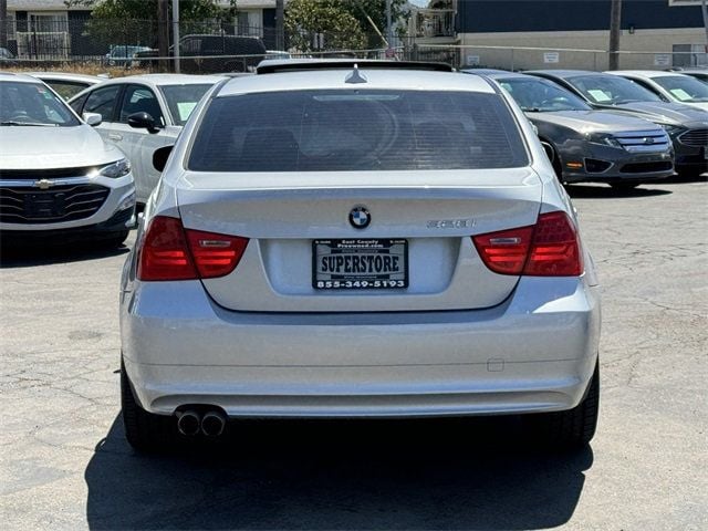 2009 BMW 3 Series 328i xDrive - 22541559 - 14