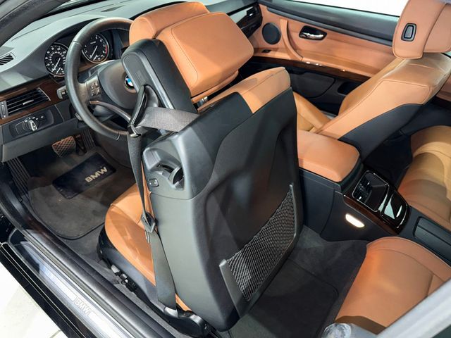 2009 BMW 3 Series 335i - 22971133 - 39