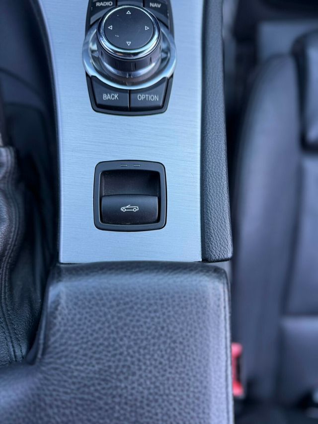 2009 BMW 3 Series 335i - 23000993 - 21