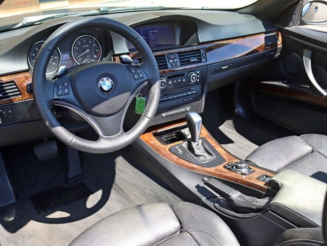2009 BMW 3 Series 335i - 23015780 - 11