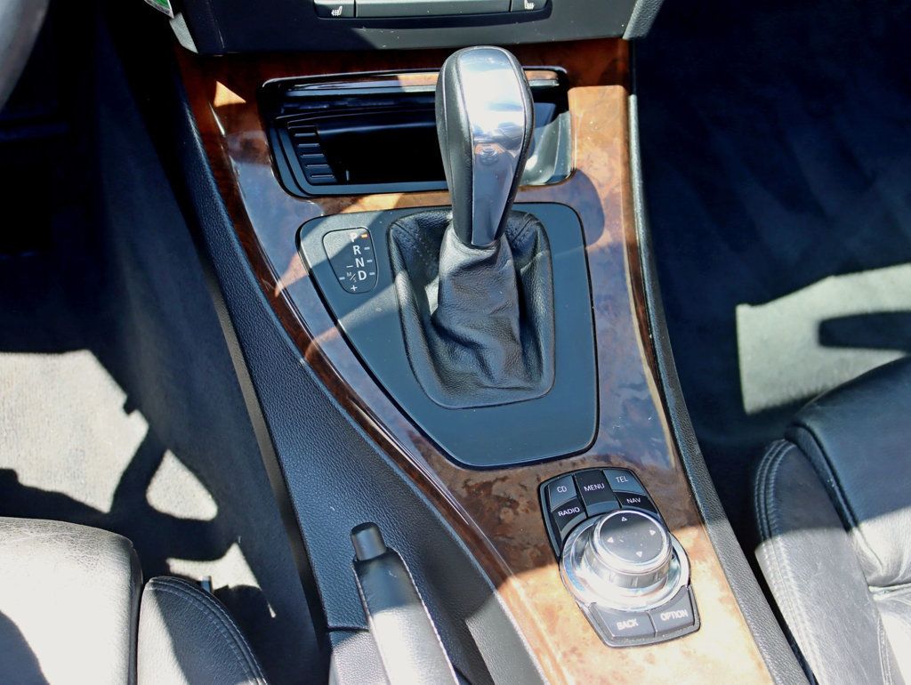 2009 BMW 3 Series 335i - 23015780 - 18