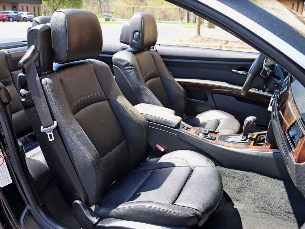 2009 BMW 3 Series 335i - 23015780 - 20