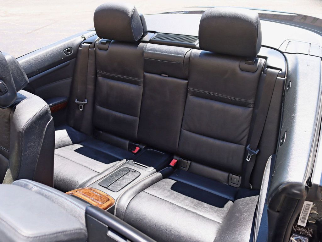 2009 BMW 3 Series 335i - 23015780 - 21