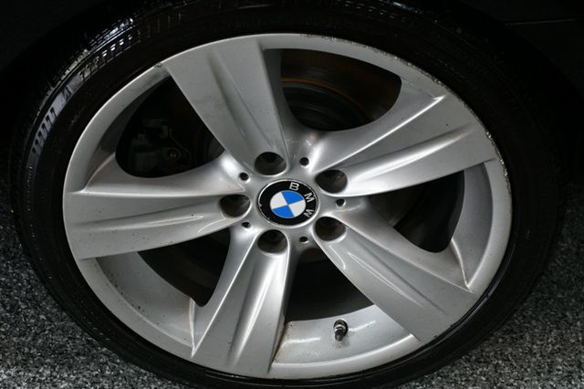 2009 BMW 3 Series 335i - 23029439 - 26