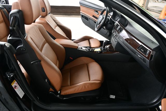2009 BMW 3 Series 335i - 23029439 - 34