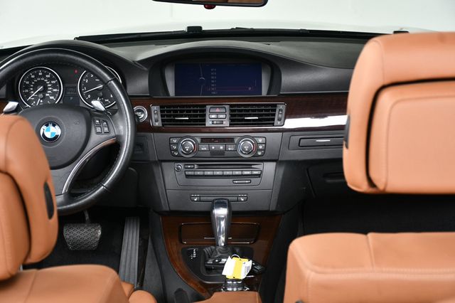 2009 BMW 3 Series 335i - 23029439 - 4
