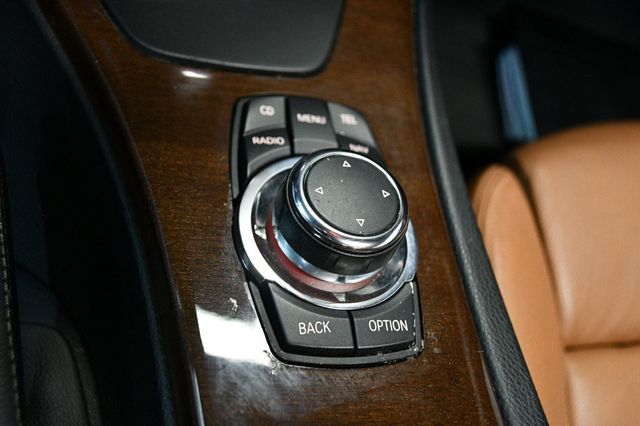 2009 BMW 3 Series 335i - 23029439 - 56