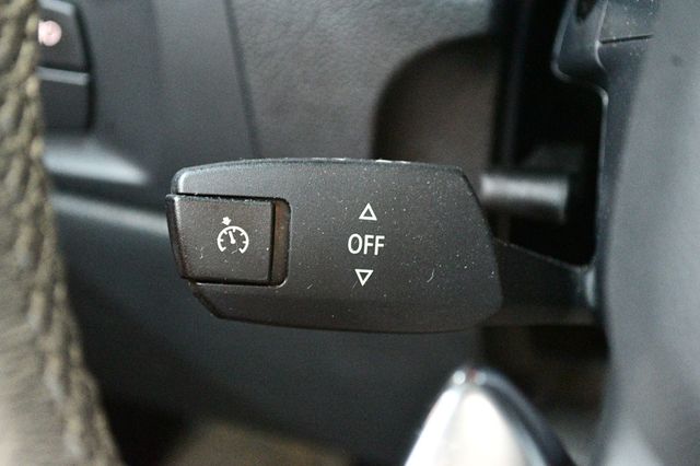 2009 BMW 3 Series 335i - 23029439 - 58