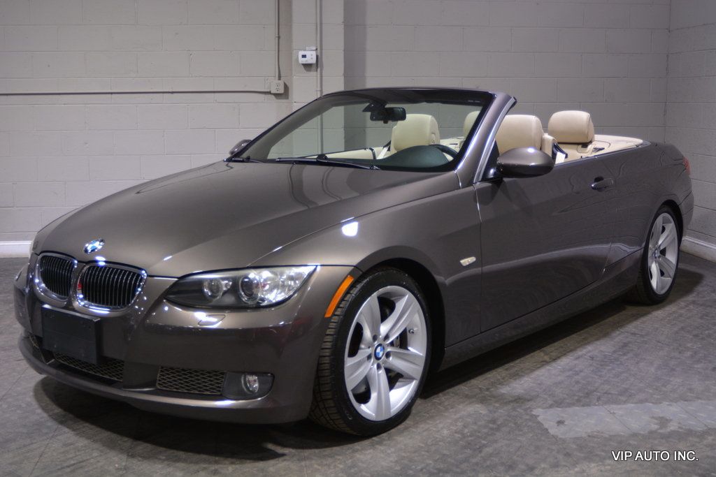 2009 BMW 3 Series 335i - 22518939 - 39