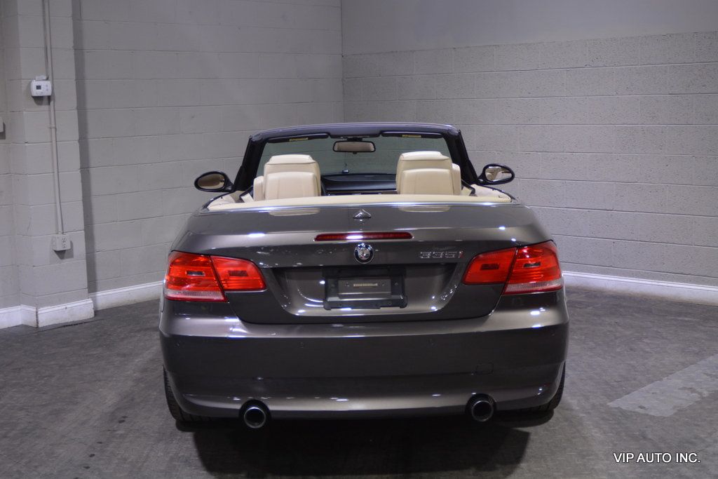 2009 BMW 3 Series 335i - 22518939 - 47