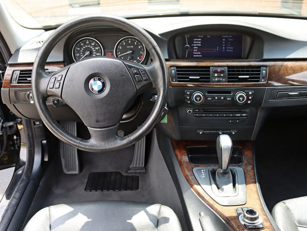 2009 BMW 3 Series 335i xDrive - 22847834 - 11