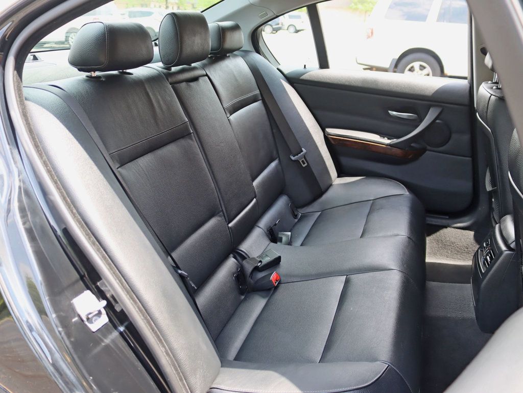 2009 BMW 3 Series 335i xDrive - 22847834 - 22