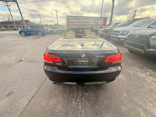 2009 BMW 3 Series LocalTrade/PremiumPkg/ComfortAccess/HeatedLeatherSeats - 22771381 - 3