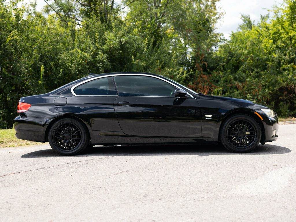 2009 BMW 3 Series New Tires, Recent Major Tune Up, Added Black Optics - 22898657 - 10