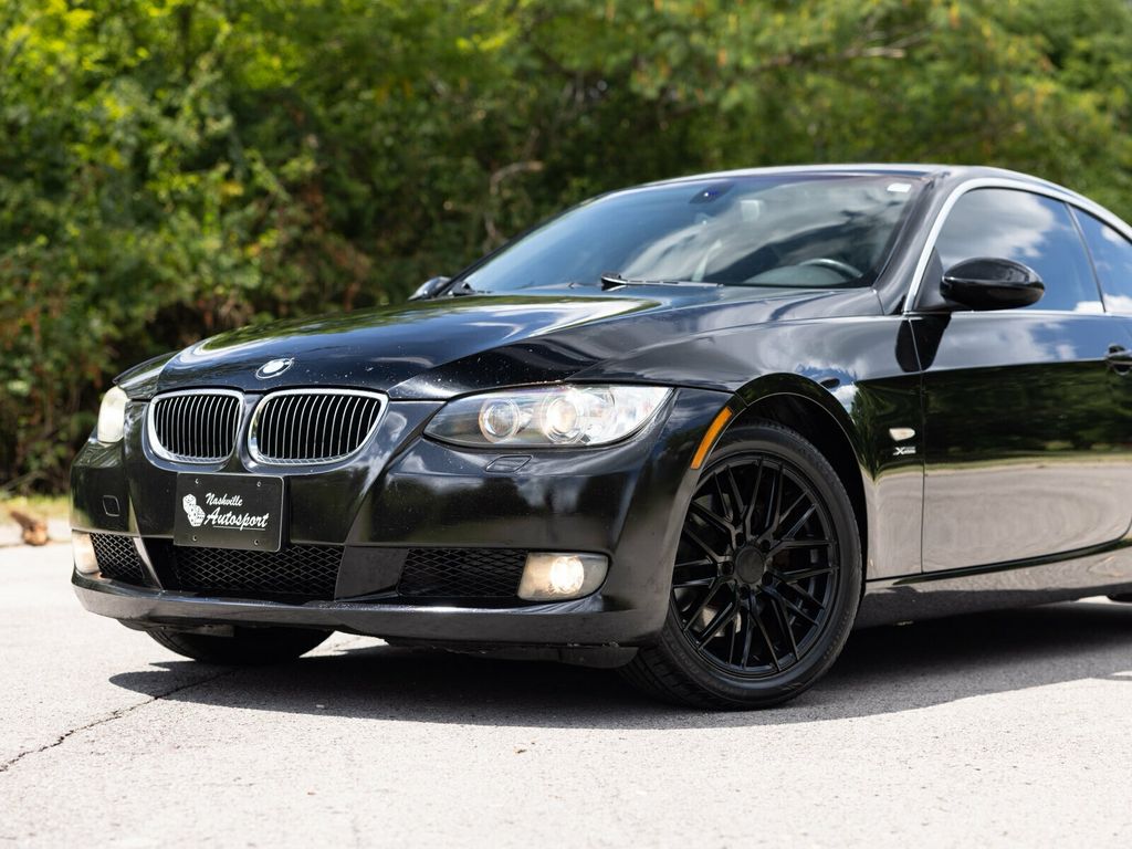 2009 BMW 3 Series New Tires, Recent Major Tune Up, Added Black Optics - 22898657 - 1