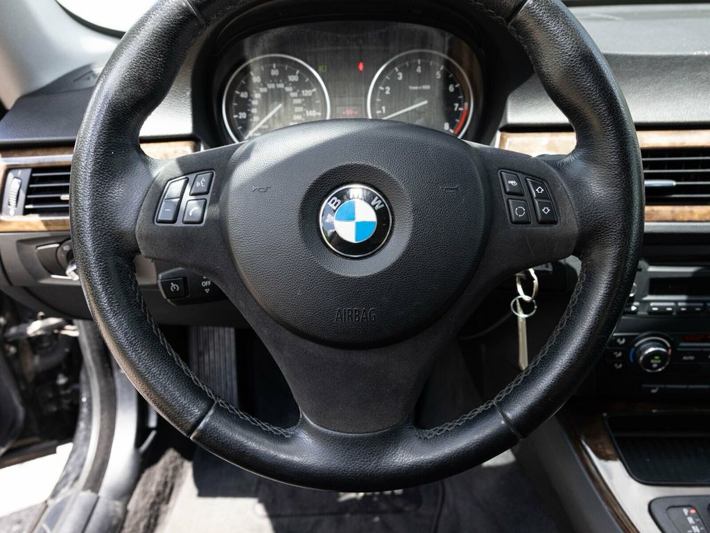 2009 BMW 3 Series New Tires, Recent Major Tune Up, Added Black Optics - 22898657 - 26