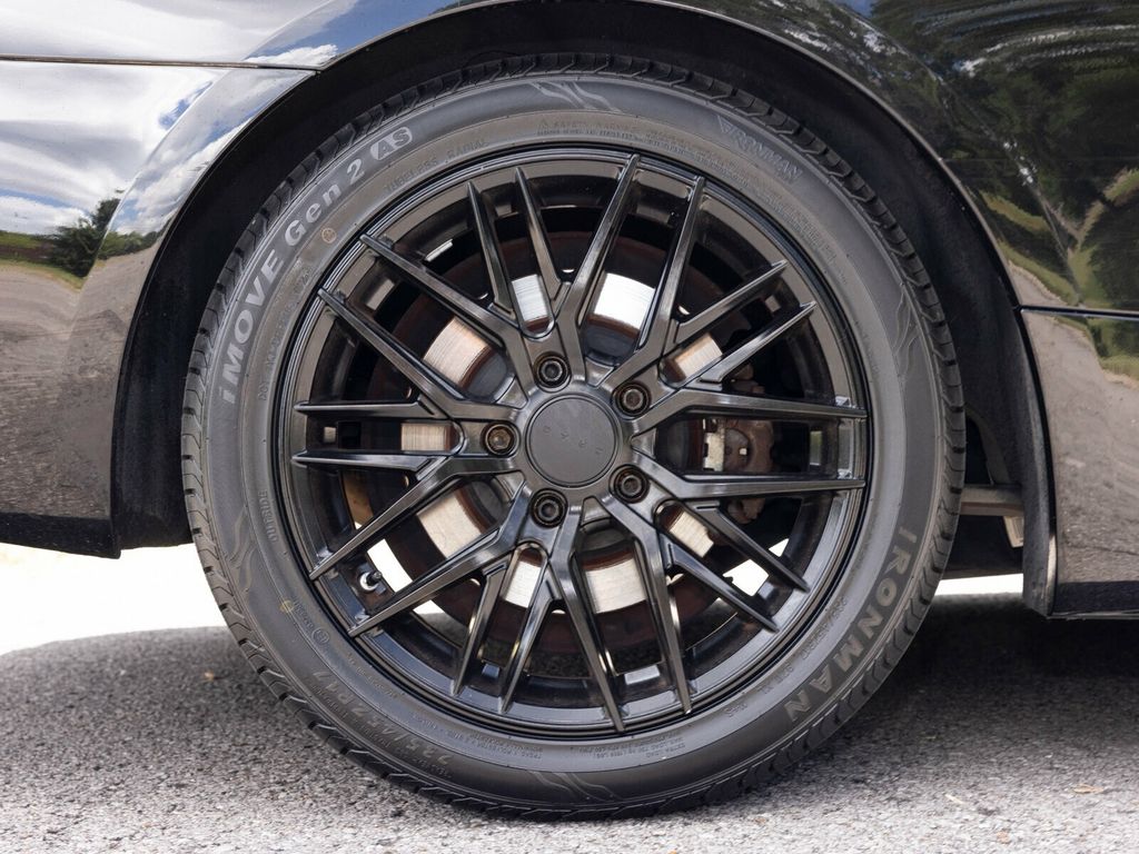 2009 BMW 3 Series New Tires, Recent Major Tune Up, Added Black Optics - 22898657 - 53
