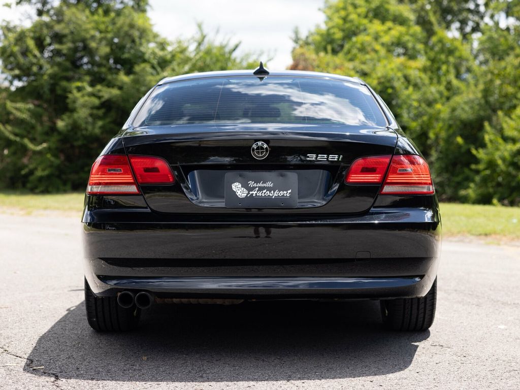 2009 BMW 3 Series New Tires, Recent Major Tune Up, Added Black Optics - 22898657 - 6