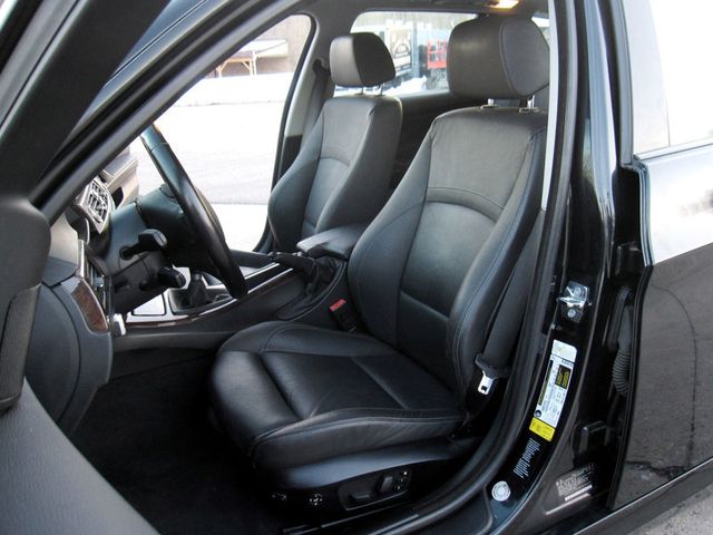 2009 BMW 3 Series Sports  328i xDrive - 22991529 - 18