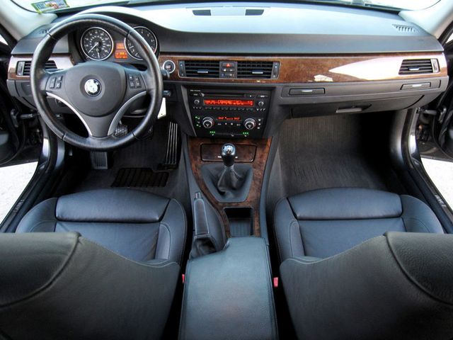 2009 BMW 3 Series Sports  328i xDrive - 22991529 - 21