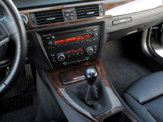 2009 BMW 3 Series Sports  328i xDrive - 22991529 - 22