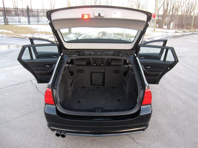 2009 BMW 3 Series Sports  328i xDrive - 22991529 - 33