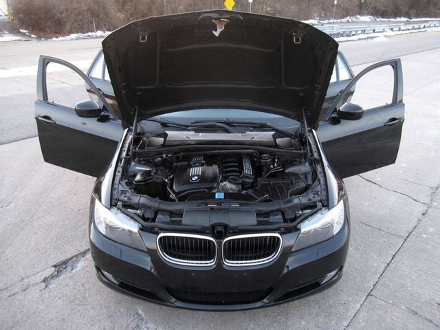 2009 BMW 3 Series Sports  328i xDrive - 22991529 - 34