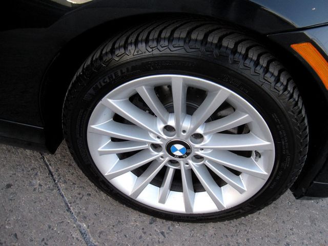 2009 BMW 3 Series Sports  328i xDrive - 22991529 - 35