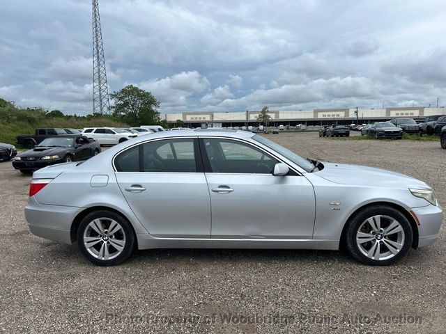 2009 BMW 5 Series 528i xDrive - 23032053 - 1