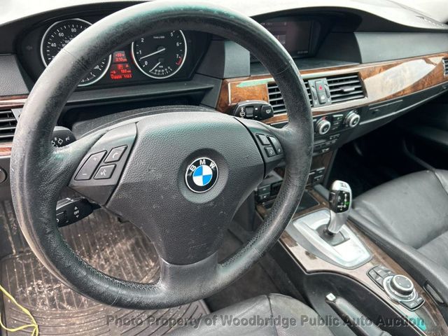 2009 BMW 5 Series 528i xDrive - 23032053 - 7