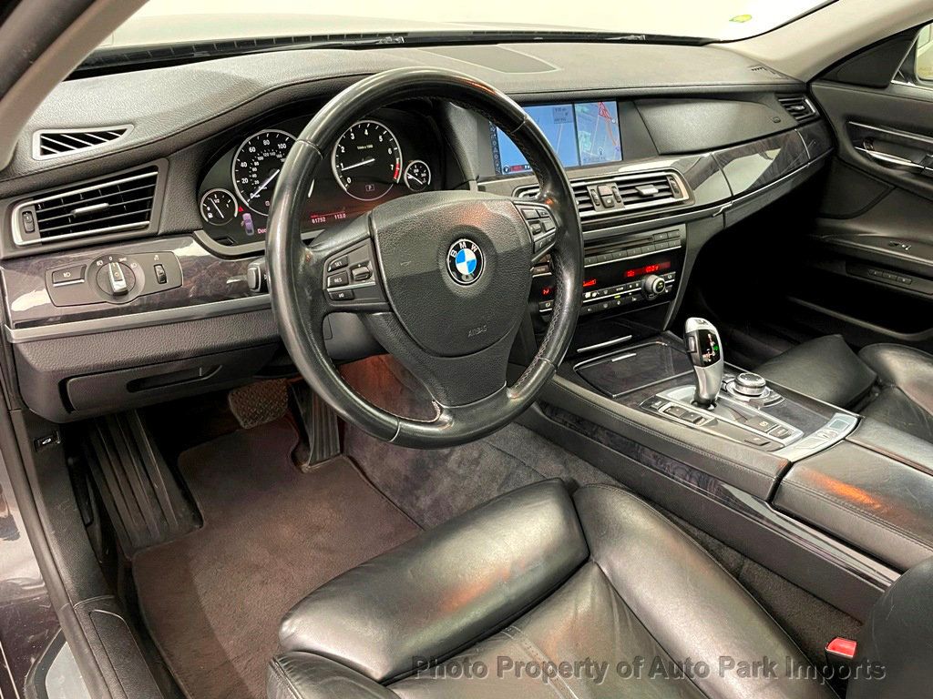 2009 BMW 7 Series 750Li - 21964454 - 19