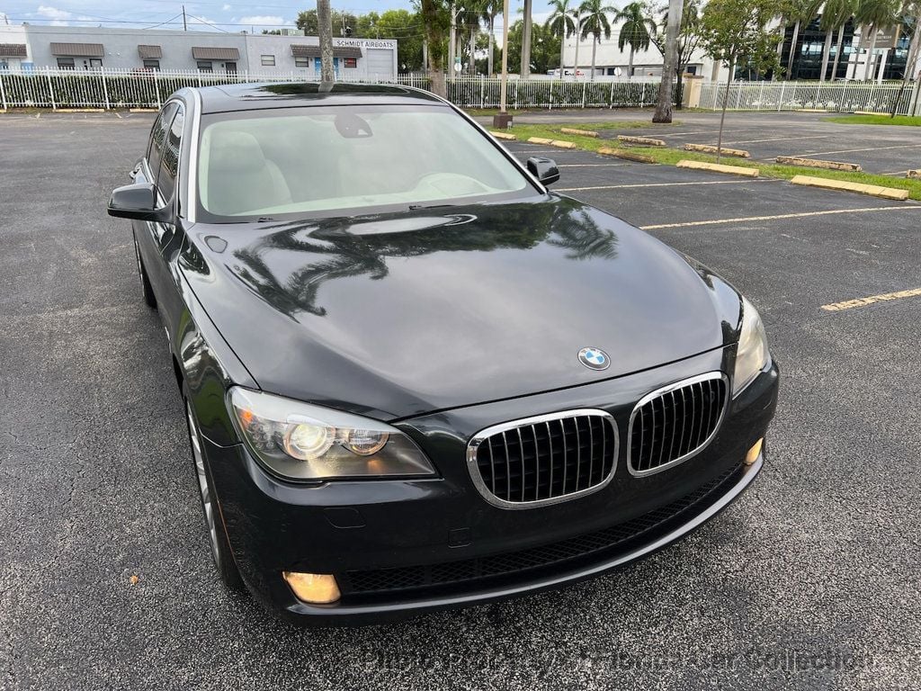 2009 BMW 7 Series 750Li Sedan - 22572500 - 14