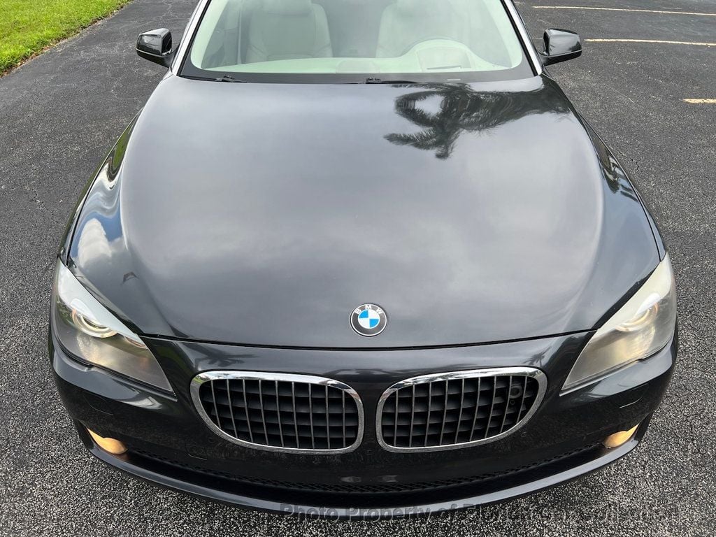 2009 BMW 7 Series 750Li Sedan - 22572500 - 18