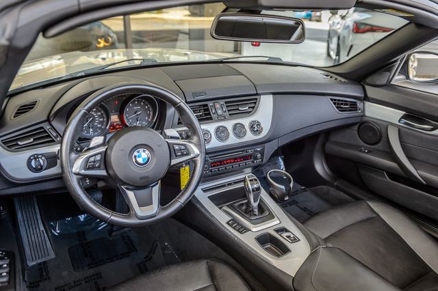 2009 BMW Z4 Z4 35i sDRIVE - GREAT MILES - TURBO - RETRACTABLE HARD TOP - 22915188 - 24