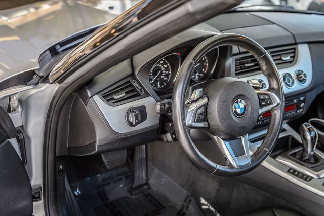 2009 BMW Z4 Z4 35i sDRIVE - GREAT MILES - TURBO - RETRACTABLE HARD TOP - 22915188 - 25
