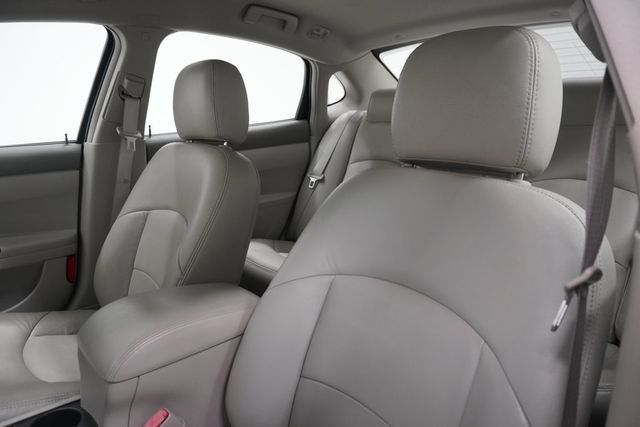 2009 Buick LaCrosse 4dr Sedan CX - 23013755 - 8
