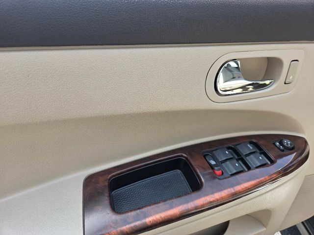 2009 Buick LaCrosse 4dr Sedan CX - 23039133 - 17