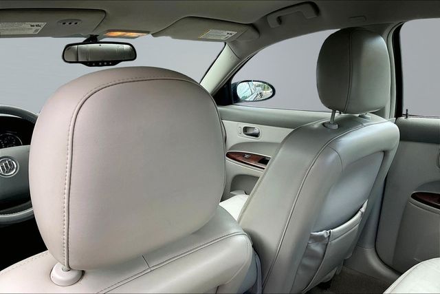 2009 Buick LaCrosse 4dr Sedan CXL - 23070606 - 17