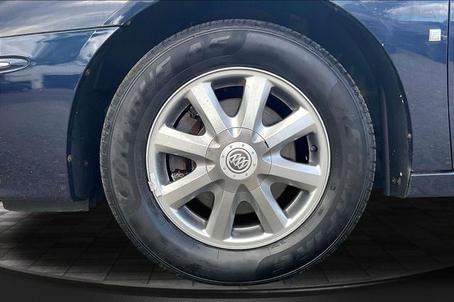 2009 Buick LaCrosse 4dr Sedan CXL - 23070606 - 29