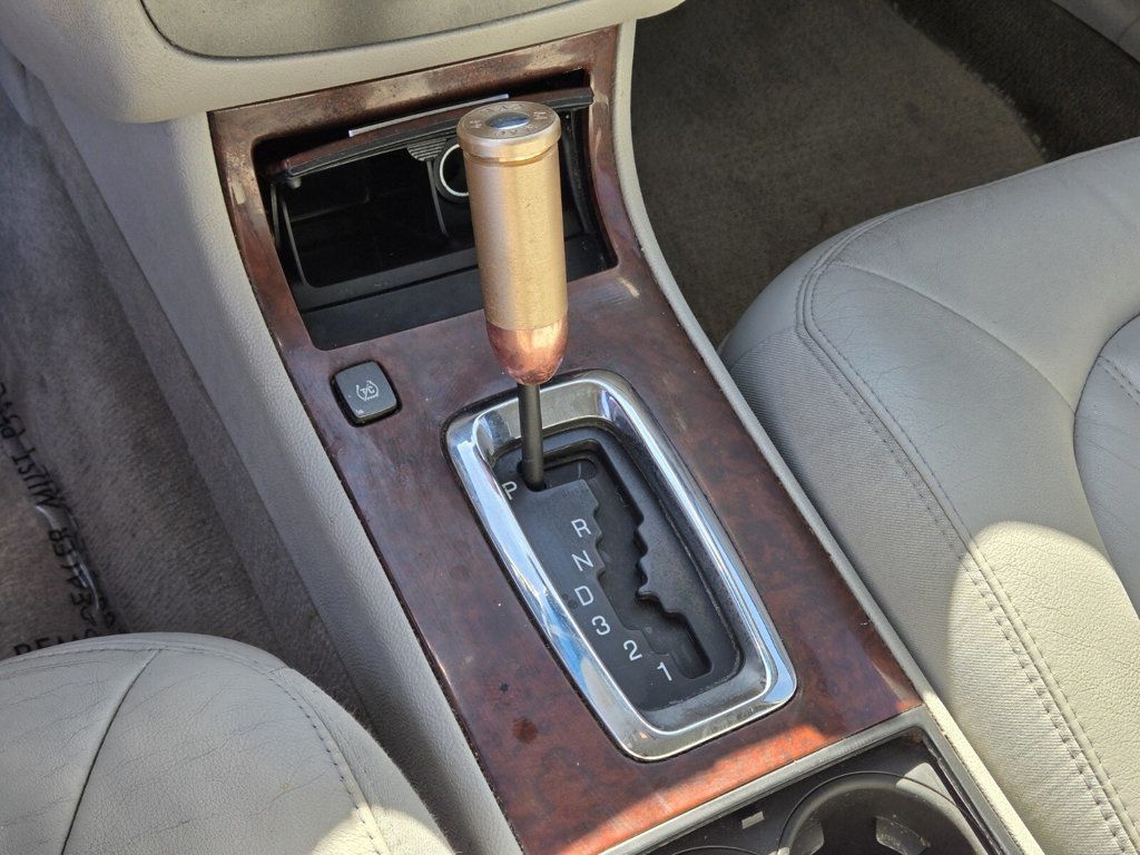 2009 Buick Lucerne 4dr Sedan CXL - 22963553 - 19