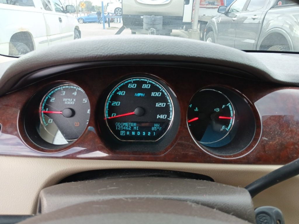 2009 Buick Lucerne CXL - 22915932 - 11