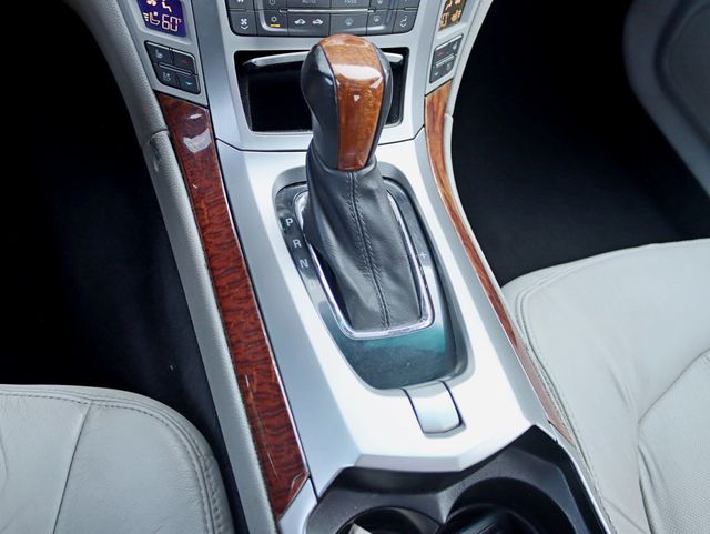 2009 Cadillac CTS 4dr Sedan AWD Premium Collection - 22913067 - 16