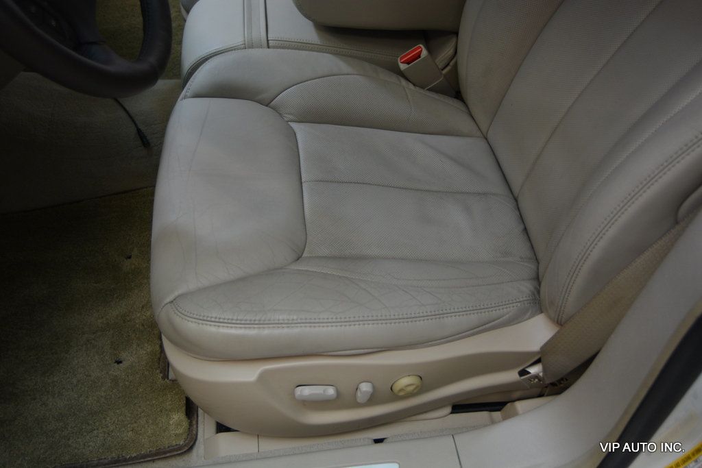 2009 Cadillac DTS Sedan 4D - 22962931 - 16