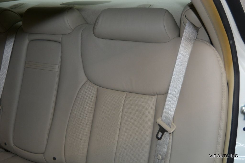 2009 Cadillac DTS Sedan 4D - 22962931 - 22