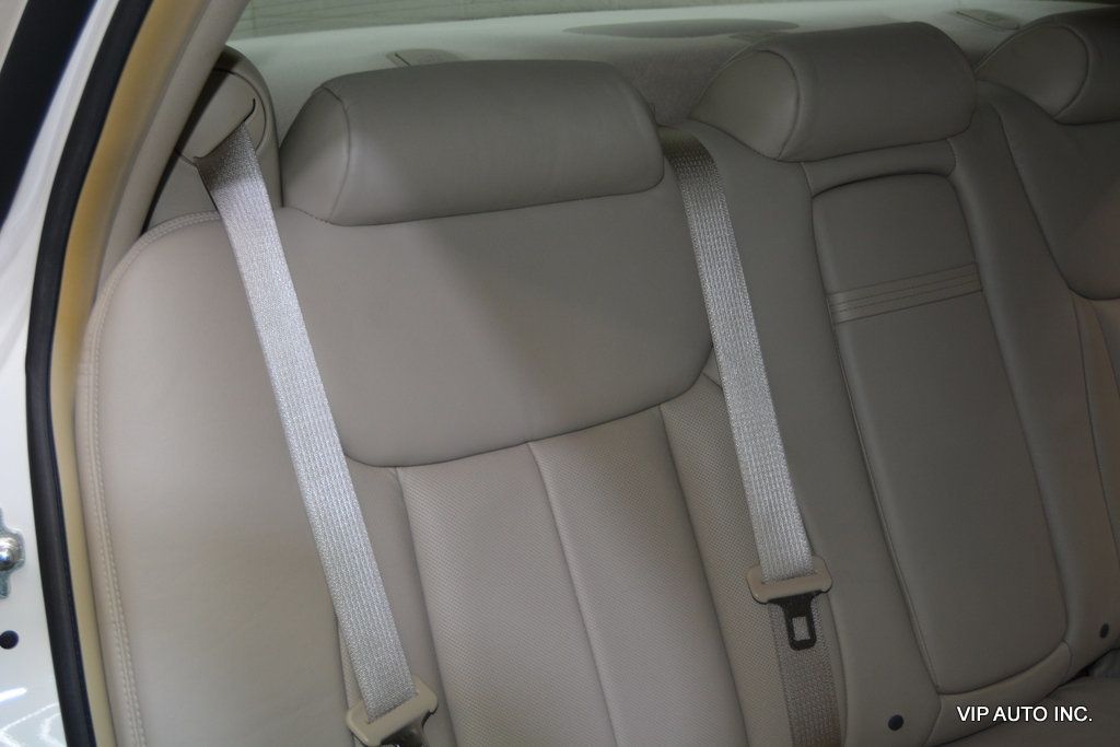 2009 Cadillac DTS Sedan 4D - 22962931 - 23