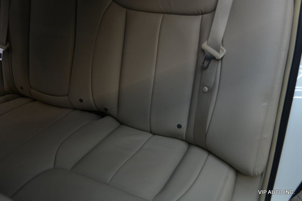 2009 Cadillac DTS Sedan 4D - 22962931 - 24