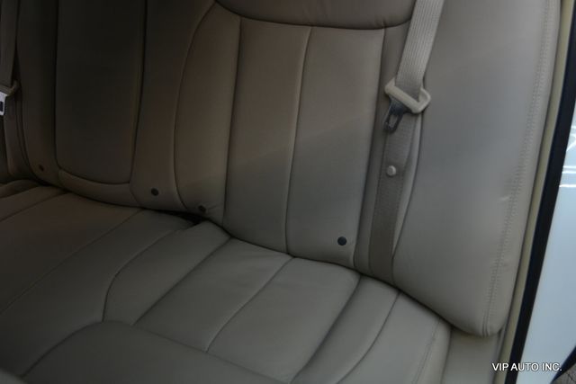 2009 Cadillac DTS Sedan 4D - 22962931 - 24