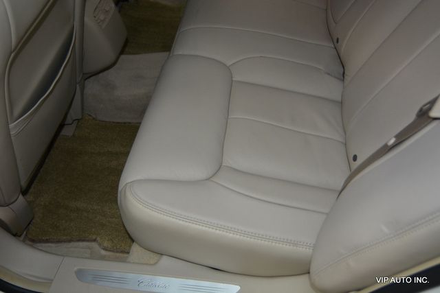 2009 Cadillac DTS Sedan 4D - 22962931 - 26