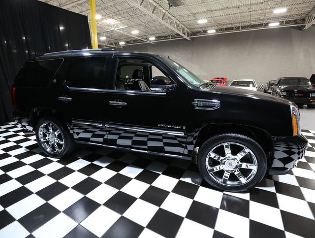 2009 Cadillac Escalade 40k ORIGINAL MILES - CLEAN CARFAX REPORT - MUST SEE - 23039922 - 16