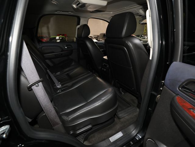 2009 Cadillac Escalade 40k ORIGINAL MILES - CLEAN CARFAX REPORT - MUST SEE - 23039922 - 37